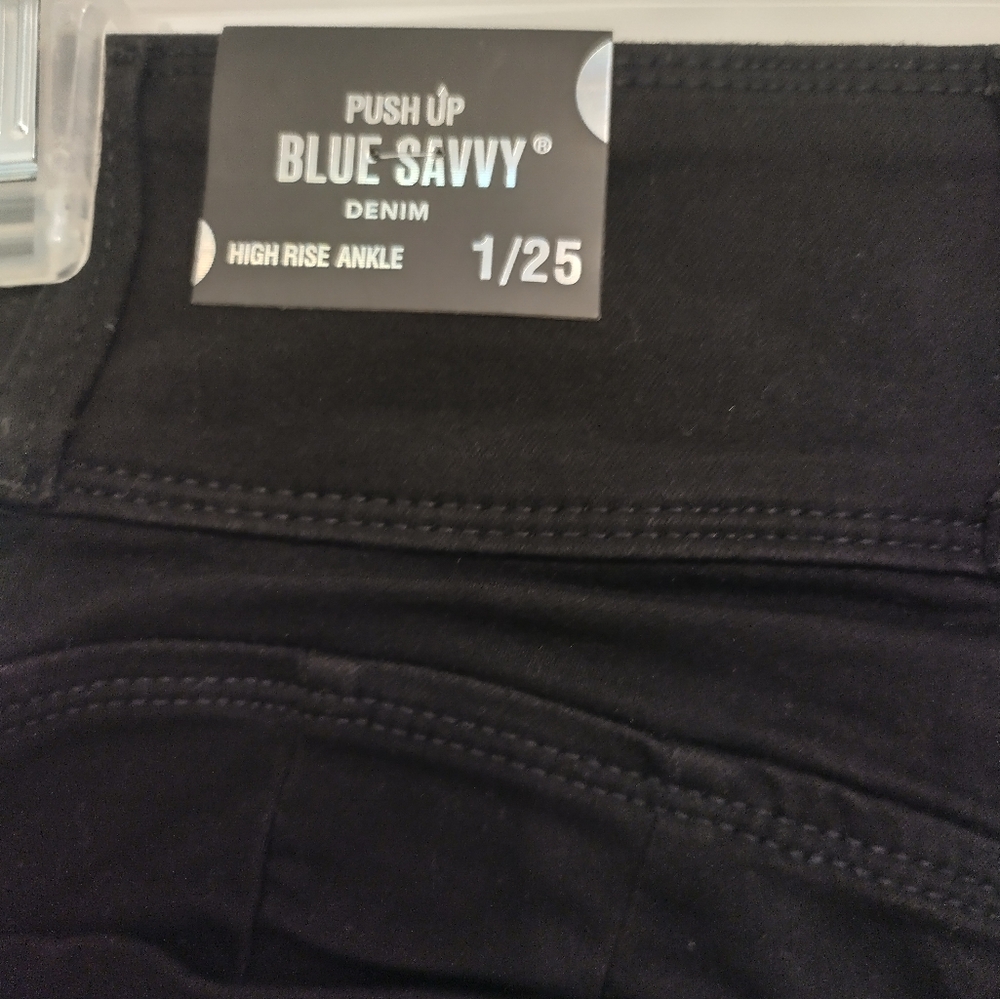 Jeans - Picture 6 of 6